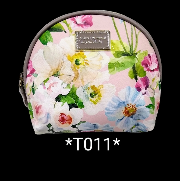 Betsey Johnson 7.5"t Vinyl Zip Gray Pink Floral Cosmetic Pouch Clutch NWOT - Picture 8 of 8